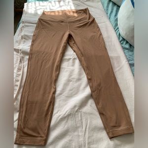 Lululemon leggings. Unique shade, maybe Mocha.